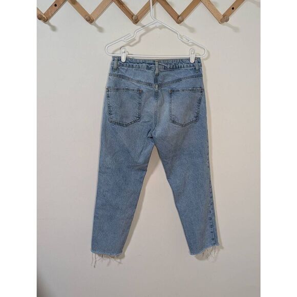 ASOS DESIGN Straight Leg Raw Hem Light Wash Jeans - Size 30 x 30 - Picture 4 of 8